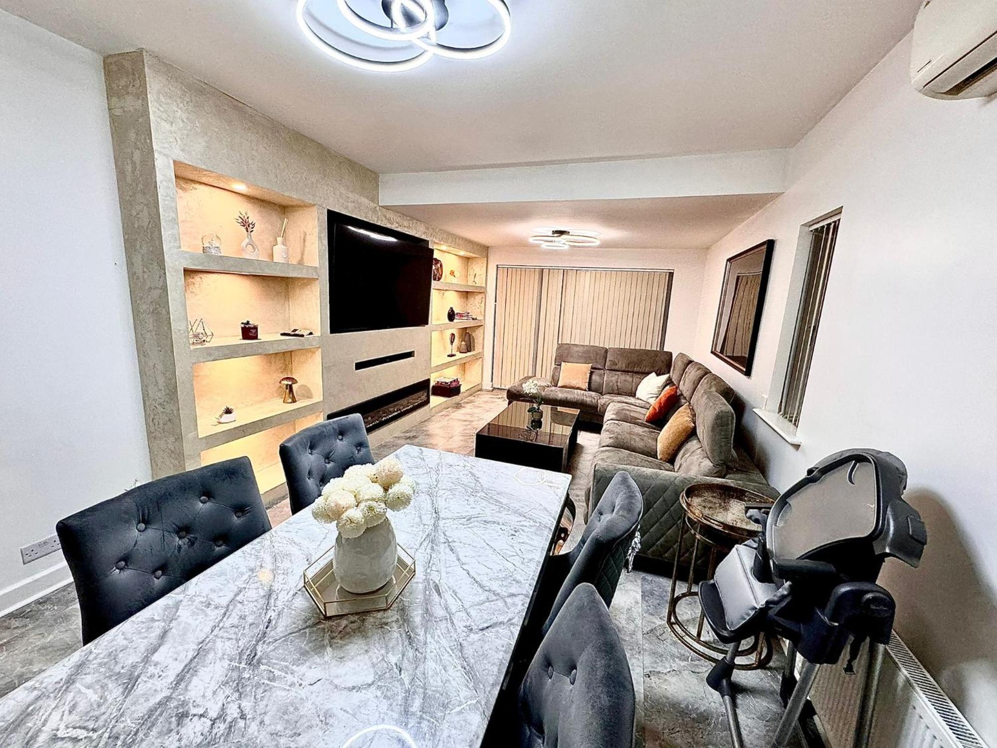 Deluxe Spacious King Size Room Hornchurch Exterior foto