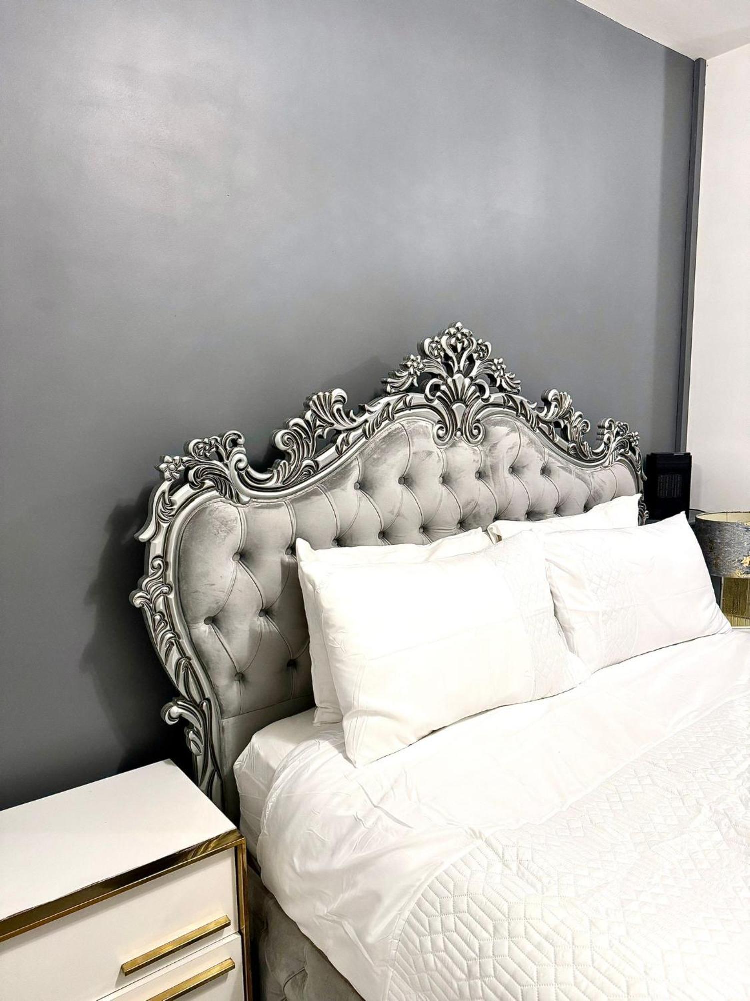 Deluxe Spacious King Size Room Hornchurch Exterior foto